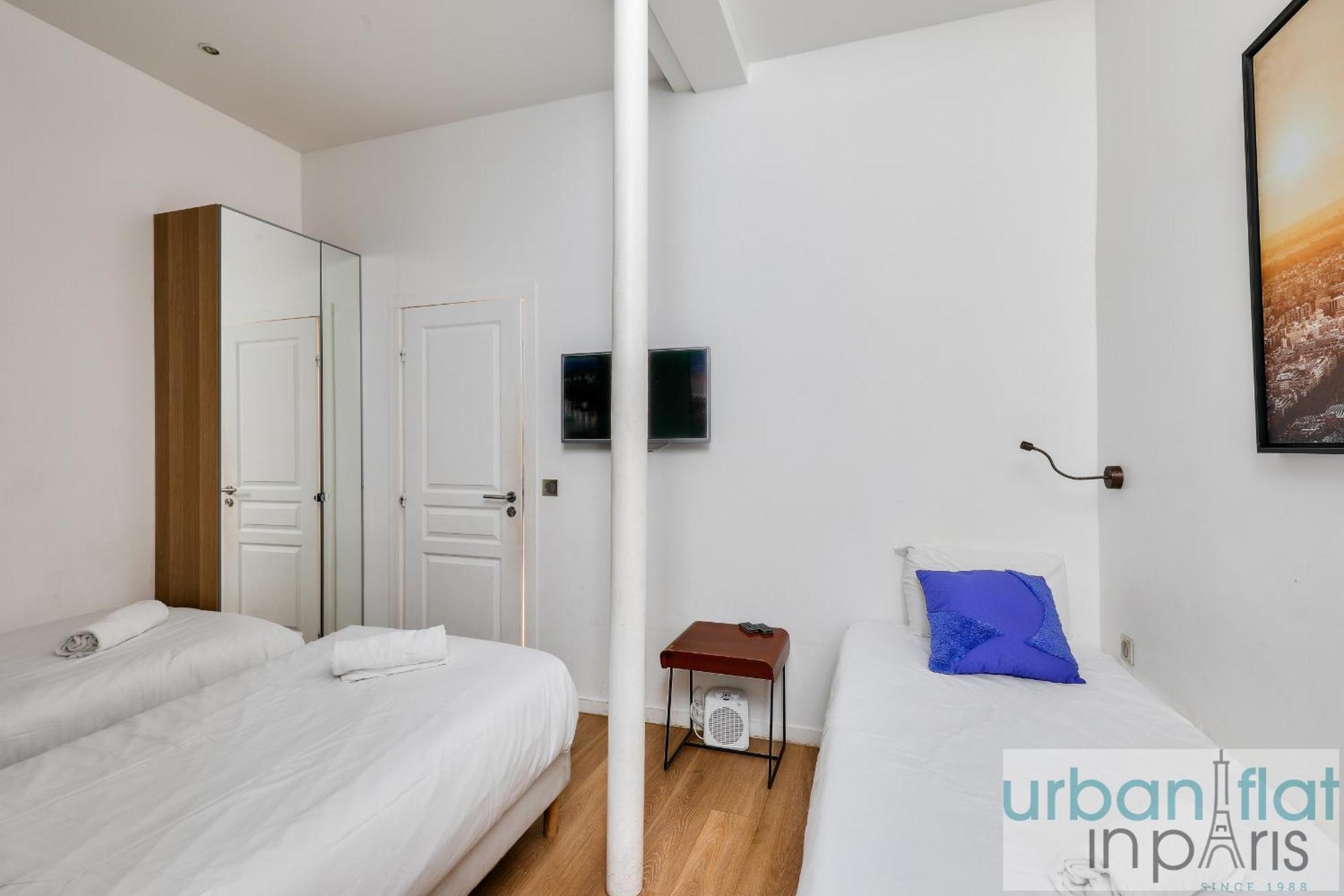 62 - Beautiful Triangle D- 100m From Champs-elysees Apartamento *