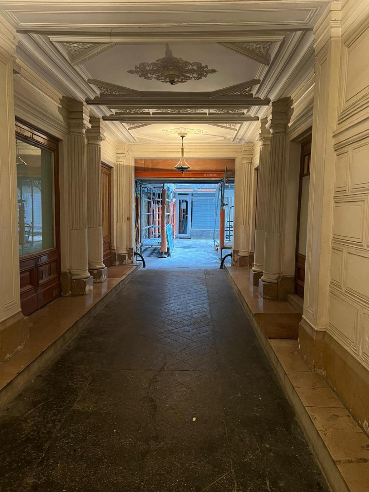 62 - Beautiful Triangle D- 100m From Champs-elysees Appartement Parijs